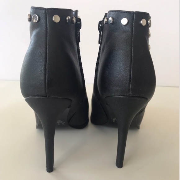 Y2k New Fergalicious Womens Captain Ankle Boots Booties Black Size 7 Goth Party - Picture 7 of 8